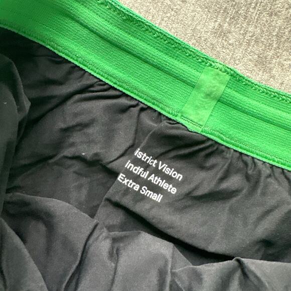 District Vision Women’s 3in Split Running Shorts - Picture 2 of 4